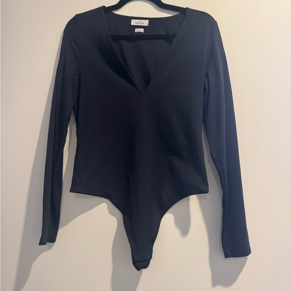 Aritzia Babaton Contour Long Sleeve V Neck Bodysuit Black Size L